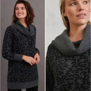 Anthropologie Emmy Cowl Neck Tunic Sweater Leopard Print Gray Black Wool Size XS